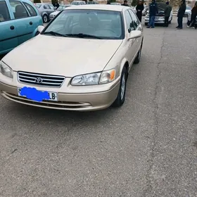 Toyota Camry 1998