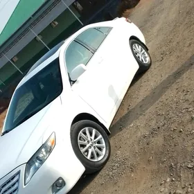 Toyota Camry 2011