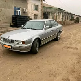 BMW 525 1993