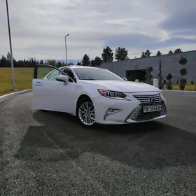 Lexus ES 350 2016