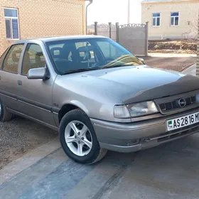 Opel Vectra 1992