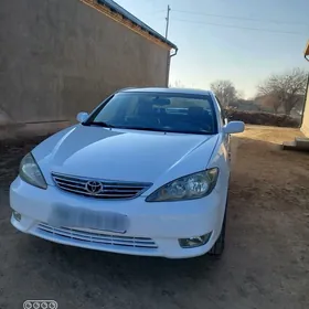 Toyota Camry 2003