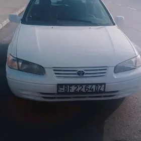 Toyota Camry 1999