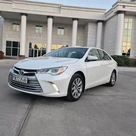 Toyota Camry 2017