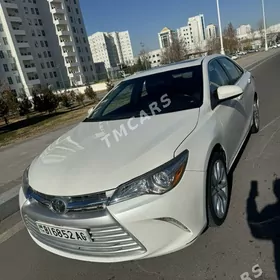 Toyota Camry 2016