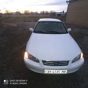 Toyota Camry 2000