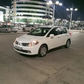 Nissan Versa 2010