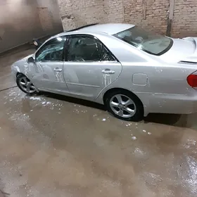 Toyota Camry 2005