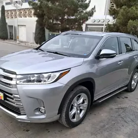 Toyota Highlander 2017