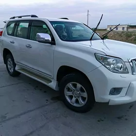 Toyota Land Cruiser Prado 2011