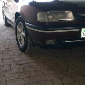 Opel Vectra 1990