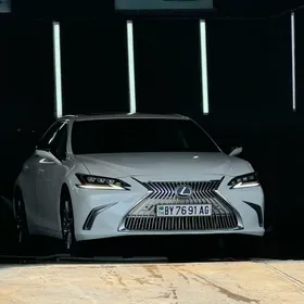 Lexus ES 350 2019