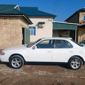 Toyota Camry 1995