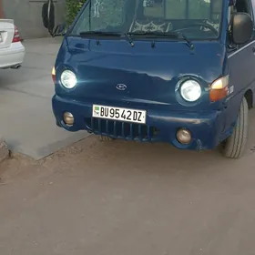 Hyundai H100 1998