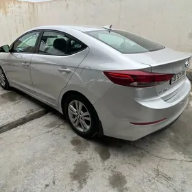 Hyundai Elantra 2016