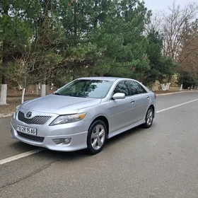 Toyota Camry 2010