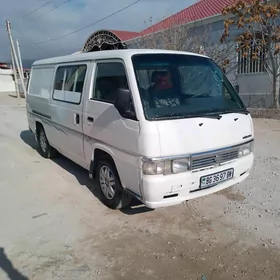 Toyota Hiace 2000