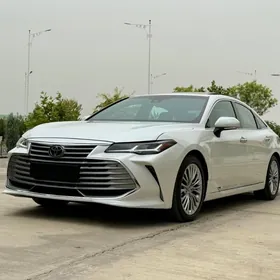 Toyota Avalon 2019