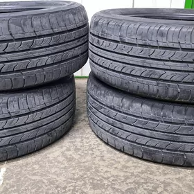 P 215 / 55 R 17 NEXEN tekerler