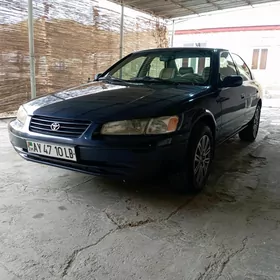 Toyota Camry 1998