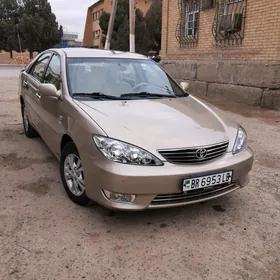 Toyota Camry 2005