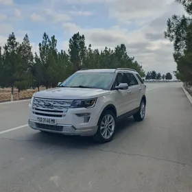 Ford Explorer 2019