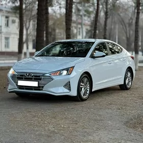 Hyundai Elantra 2019