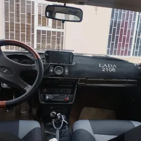 Lada 2106 1986