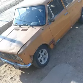 Lada 2104 1990