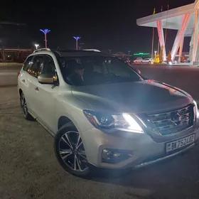 Nissan Pathfinder 2020