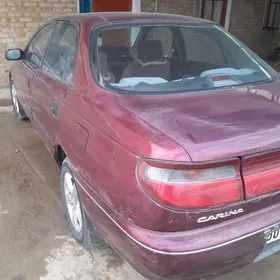 Toyota Carina 1993