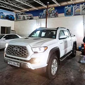 Toyota Tacoma 2019