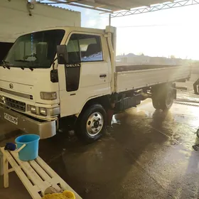 Mitsubishi Canter 2002