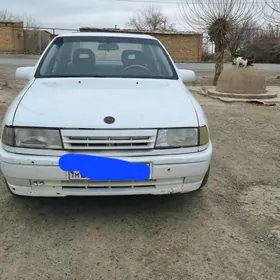 Opel Vectra 1991