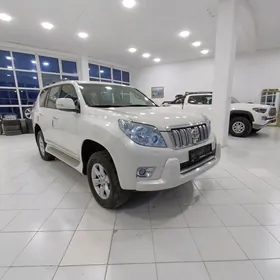 Toyota Land Cruiser Prado 2013