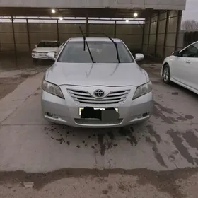 Toyota Camry 2007