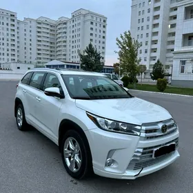 Toyota Highlander 2018