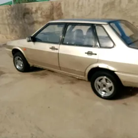 Lada 21099 2000