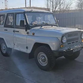 UAZ 469 2004