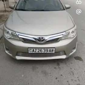 Toyota Camry 2013