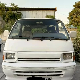 Toyota Hiace 1997