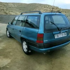 Opel Astra 1995