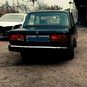 Lada 2107 1985