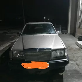 Mercedes-Benz 230E 1989