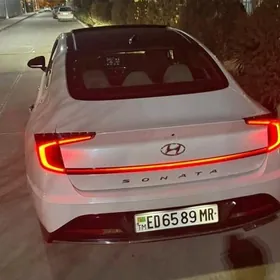 Hyundai Sonata 2021