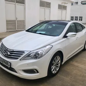 Hyundai Grandeur 2012