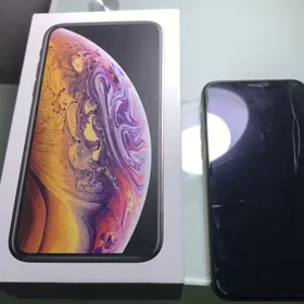 iPhone XS