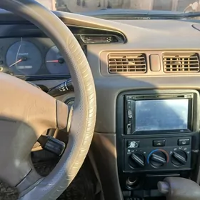 Toyota Camry 2000