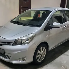 Toyota Yaris 2012