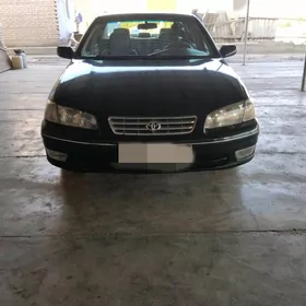 Toyota Camry 2001